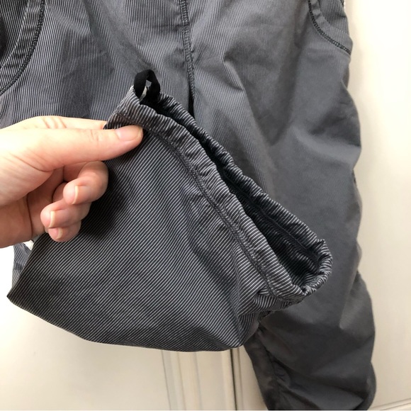 EUC Ivivva lightweight crop track pants - Picture 9 of 13